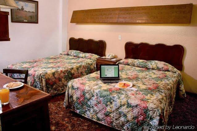 Hotel Premier Saltillo Coahuila Экстерьер фото